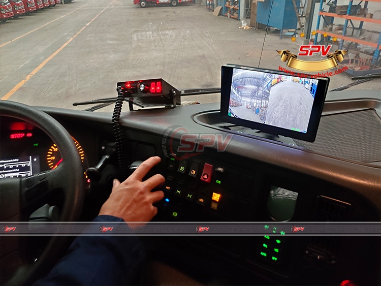 Fire Truck Equipped With Front and Rear Cameras